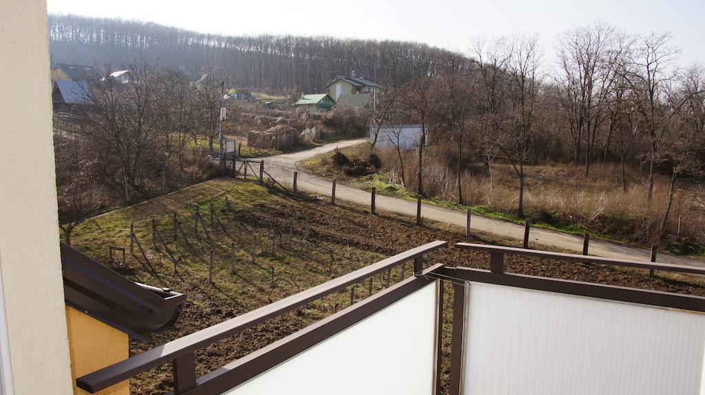 Apartmany Podhájska Habitación foto